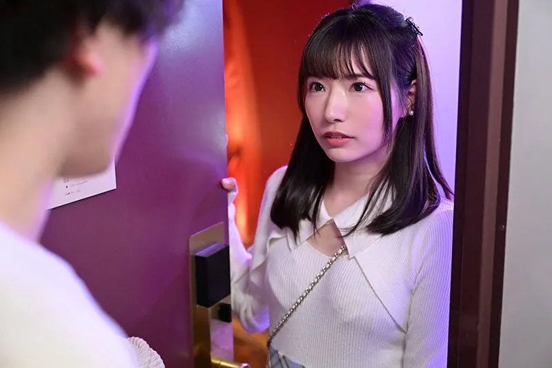 Có chồng rồi nhưng em vẫn lén lút gặp anh vì nhớ tình cũ